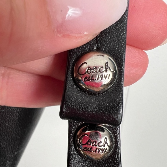 Coach signature Peyton carryall 14515 - Dec 2009 - Picture 13 of 17